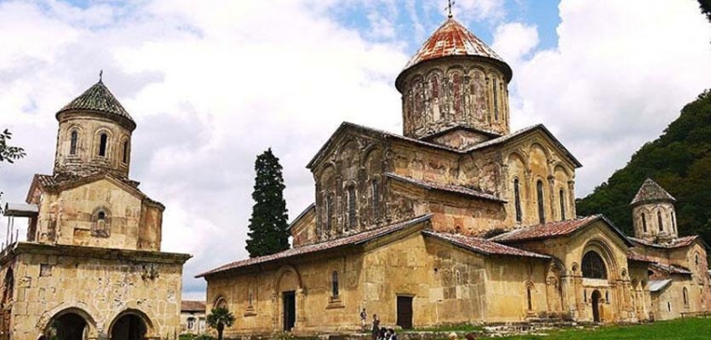 Монастырь Гелати